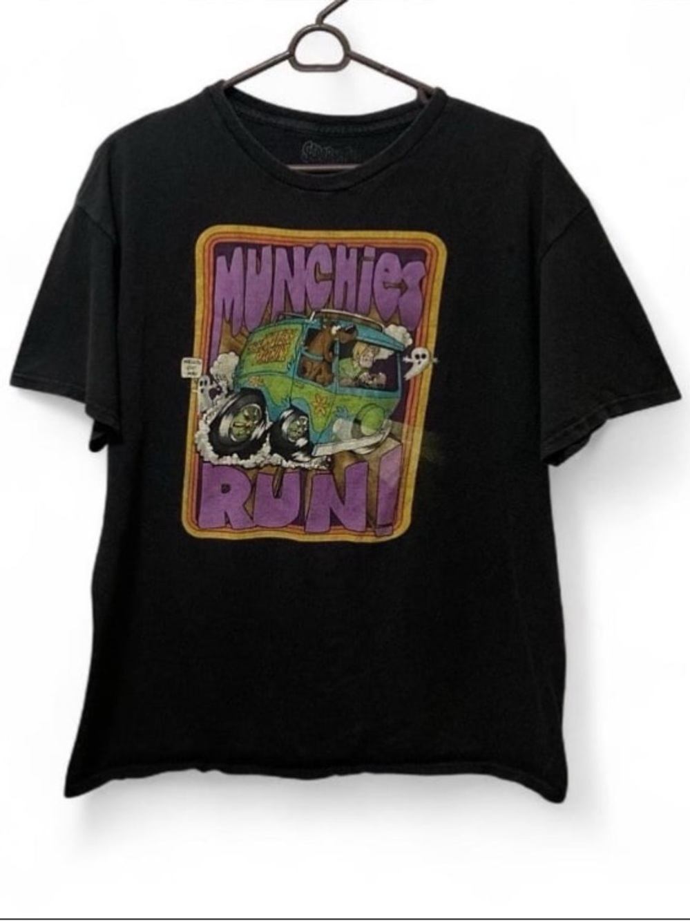 Scooby Doo Black Graphic "Munchies Run" Tee